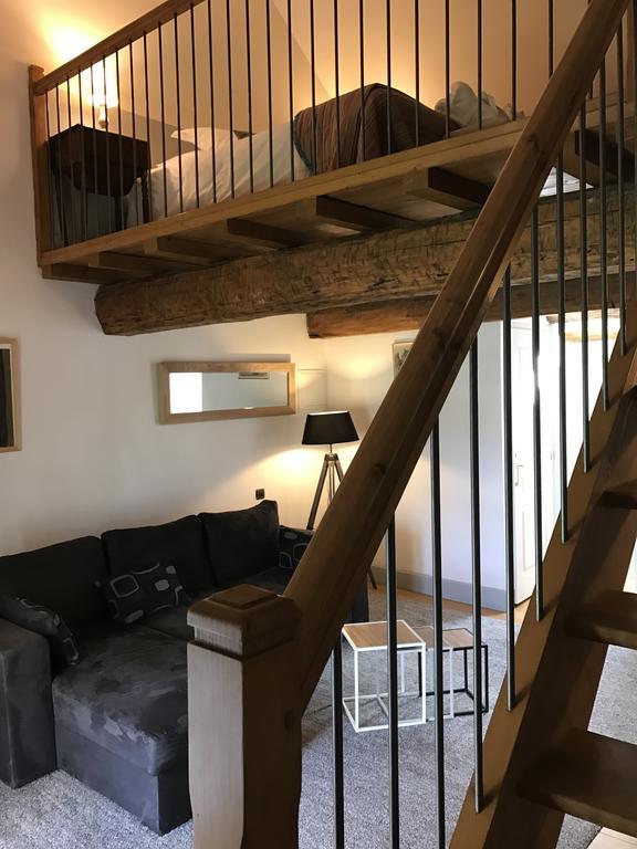 רבל Le Pavillon Du Chateau, Hotel & Spa מראה חיצוני תמונה