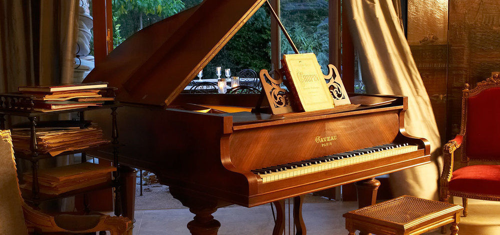 רבל Le Pavillon Du Chateau, Hotel & Spa מראה חיצוני תמונה