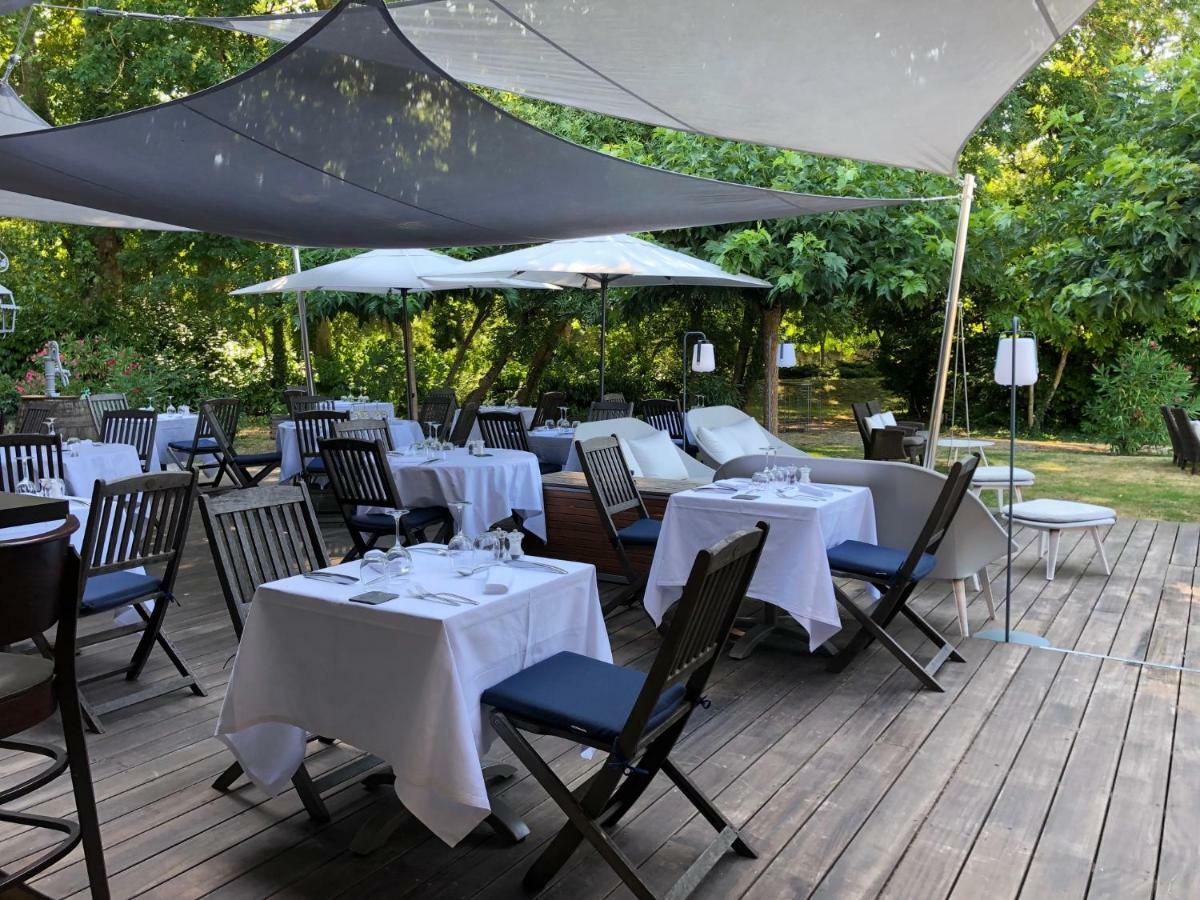 רבל Le Pavillon Du Chateau, Hotel & Spa מראה חיצוני תמונה